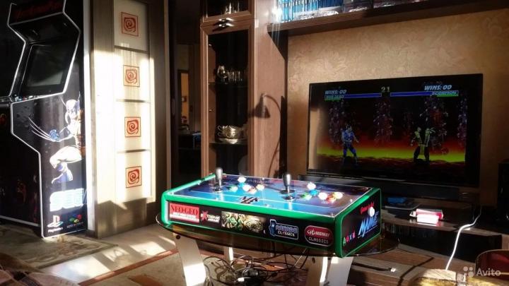 Продам Аркадные Автоматы Mortal Kombat 3 Ultimate .