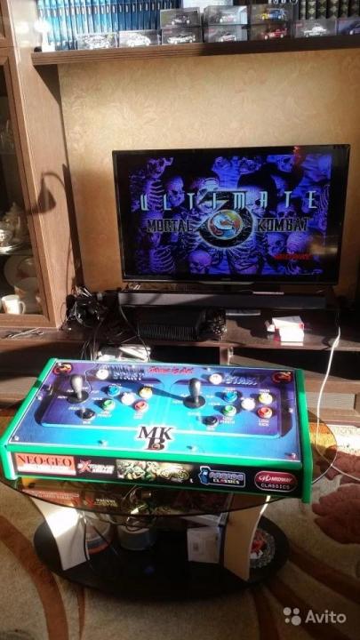 Продам Аркадные Автоматы Mortal Kombat 3 Ultimate .